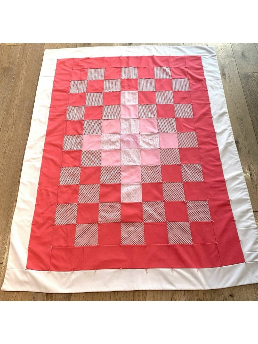 Vintage Handmade Patchwork Quilt Pink Checkerboard Cross Gradient 77x57